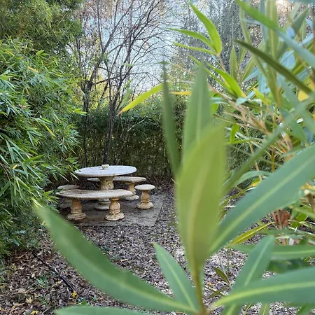 דירה Des Jardins De Valaurie